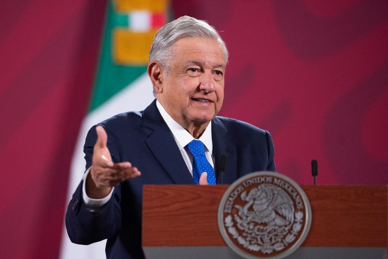 AMLO